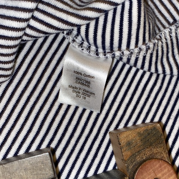 J. CREW Off the Shoulder Short Sleeve Striped T-Shirt - Picture 4 of 10